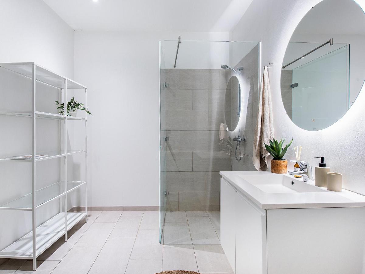 Lejlighed Sanders Leaves - Chic Three-bedroom In Downtown